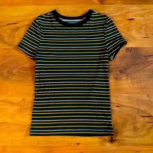 No boundaries xs green and black striped women’s short sleeve t shirt